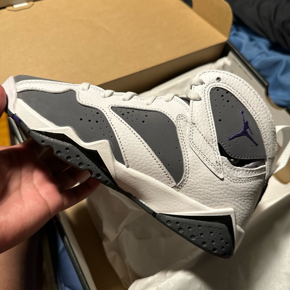 Air Jordan Hare 7s